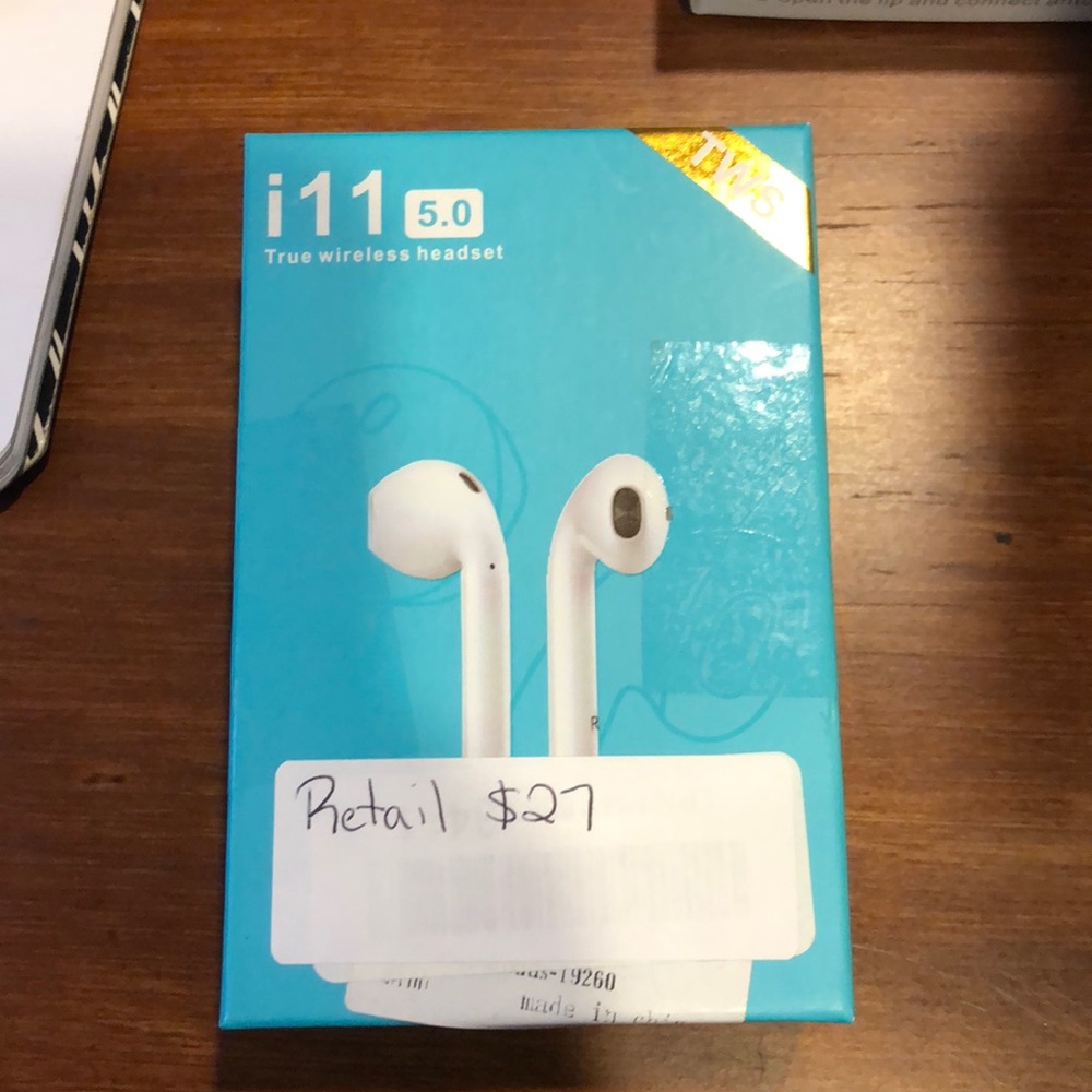 AirPods